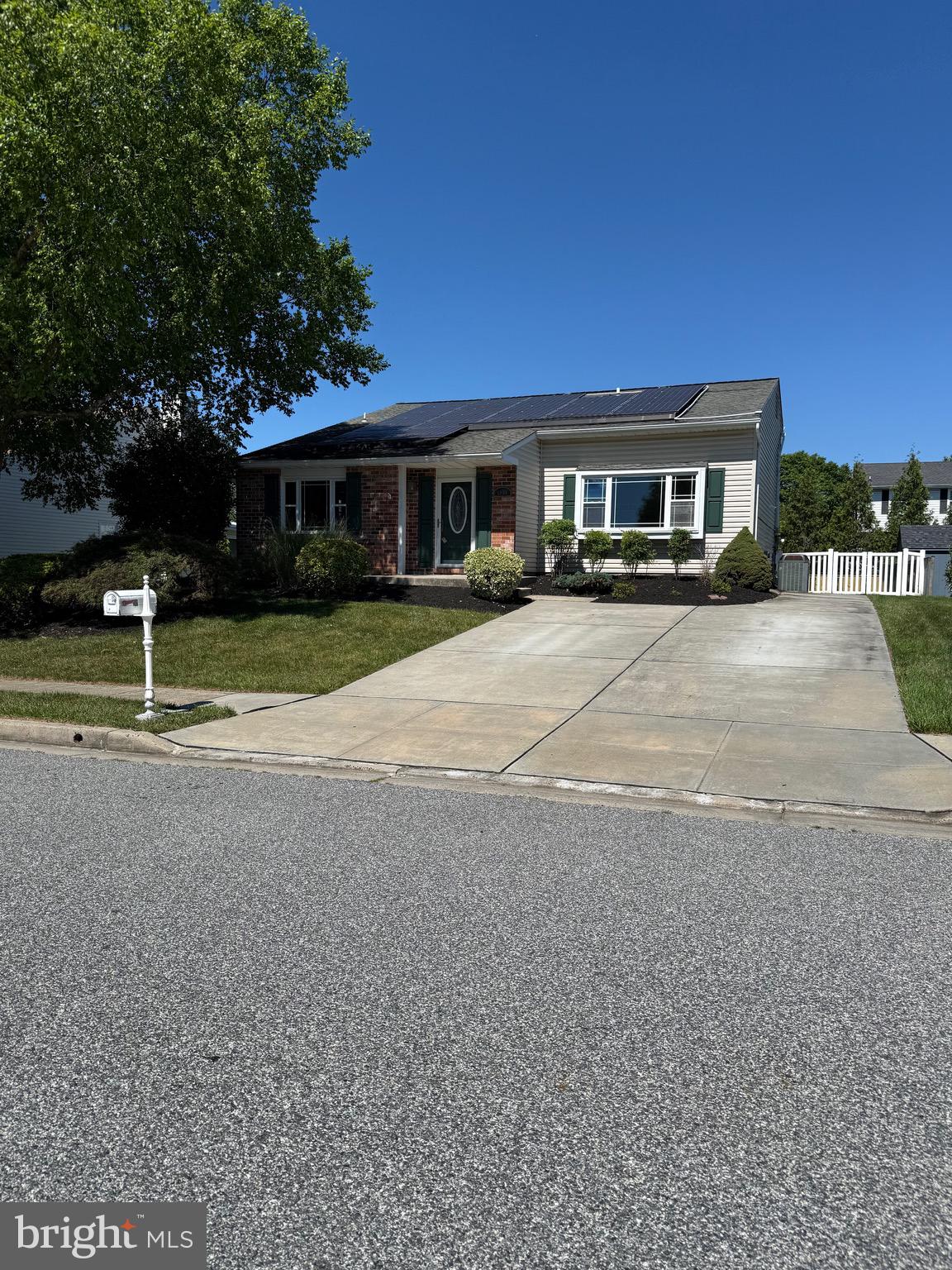 4834 Vicky Road Baltimore, MD 21236 - Photo 2 of 39