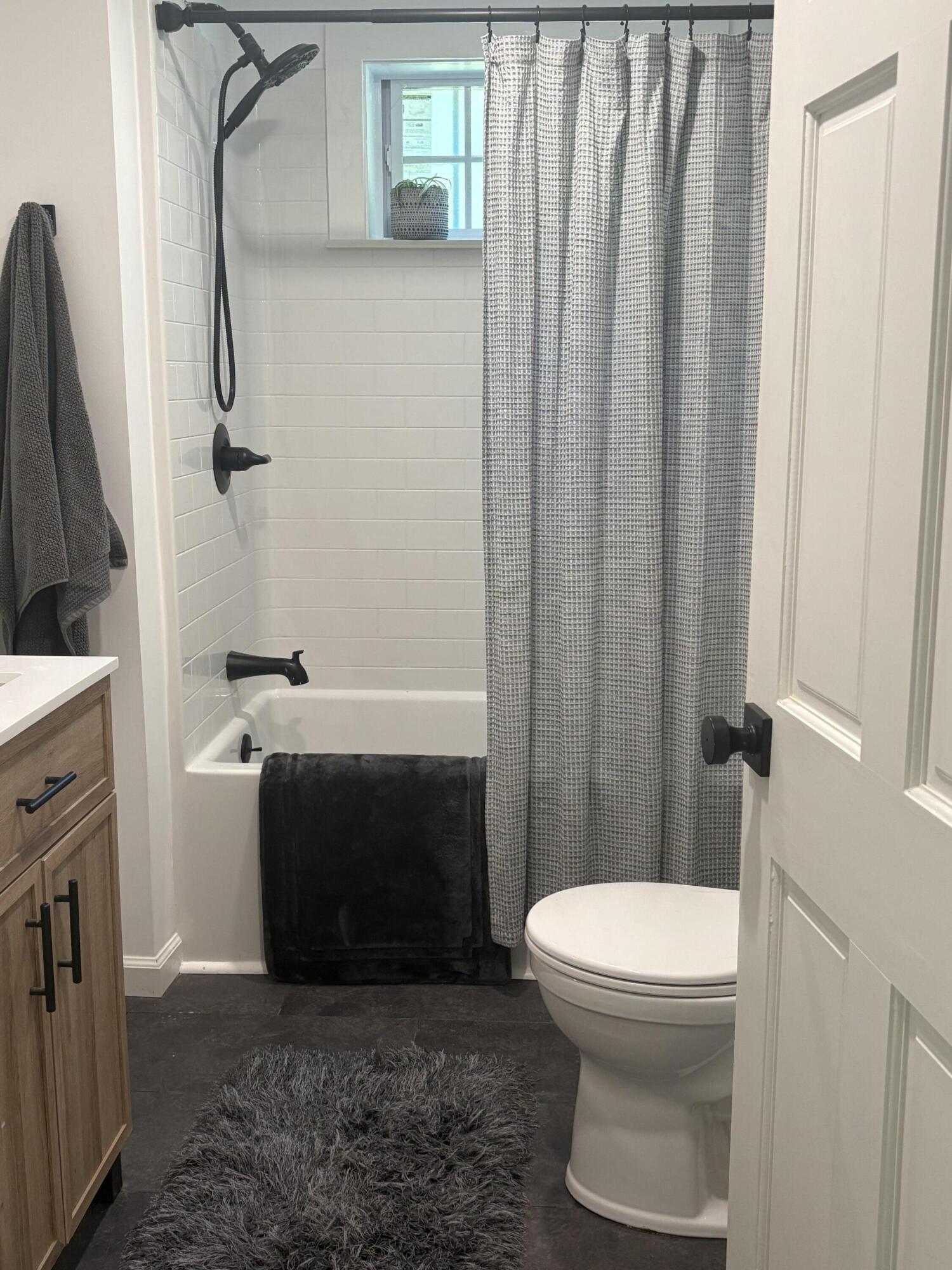 549 Hudson Road Glenburn, ME 04401 - Photo 24 of 40 main bath