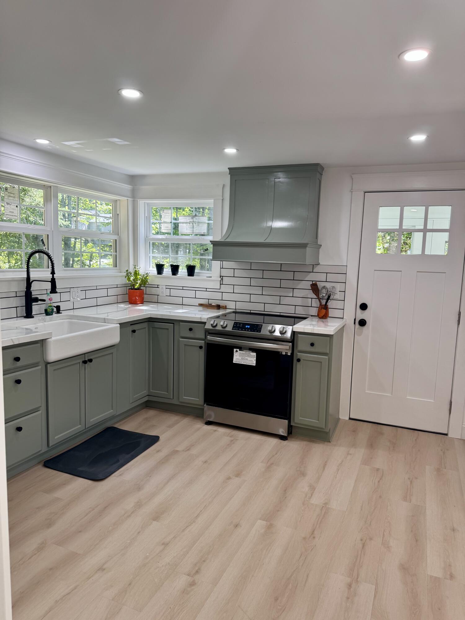 549 Hudson Road Glenburn, ME 04401 - Photo 8 of 40 IMG_4549