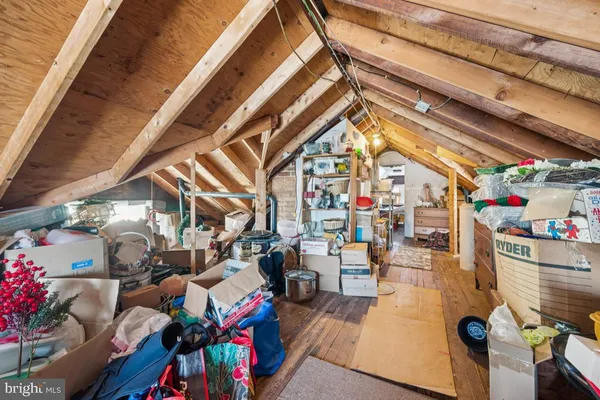 $360,000 | 211 Landis Avenue, Oaklyn, NJ 08107
