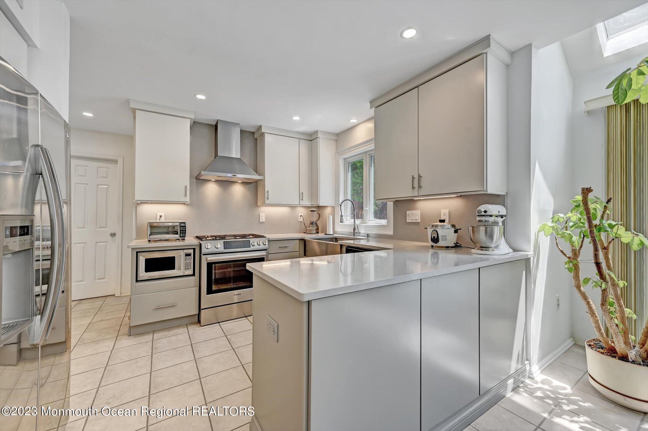201 Nottingham Road Morganville, NJ 07751 - Photo 13 of 53 Custom Kitchen