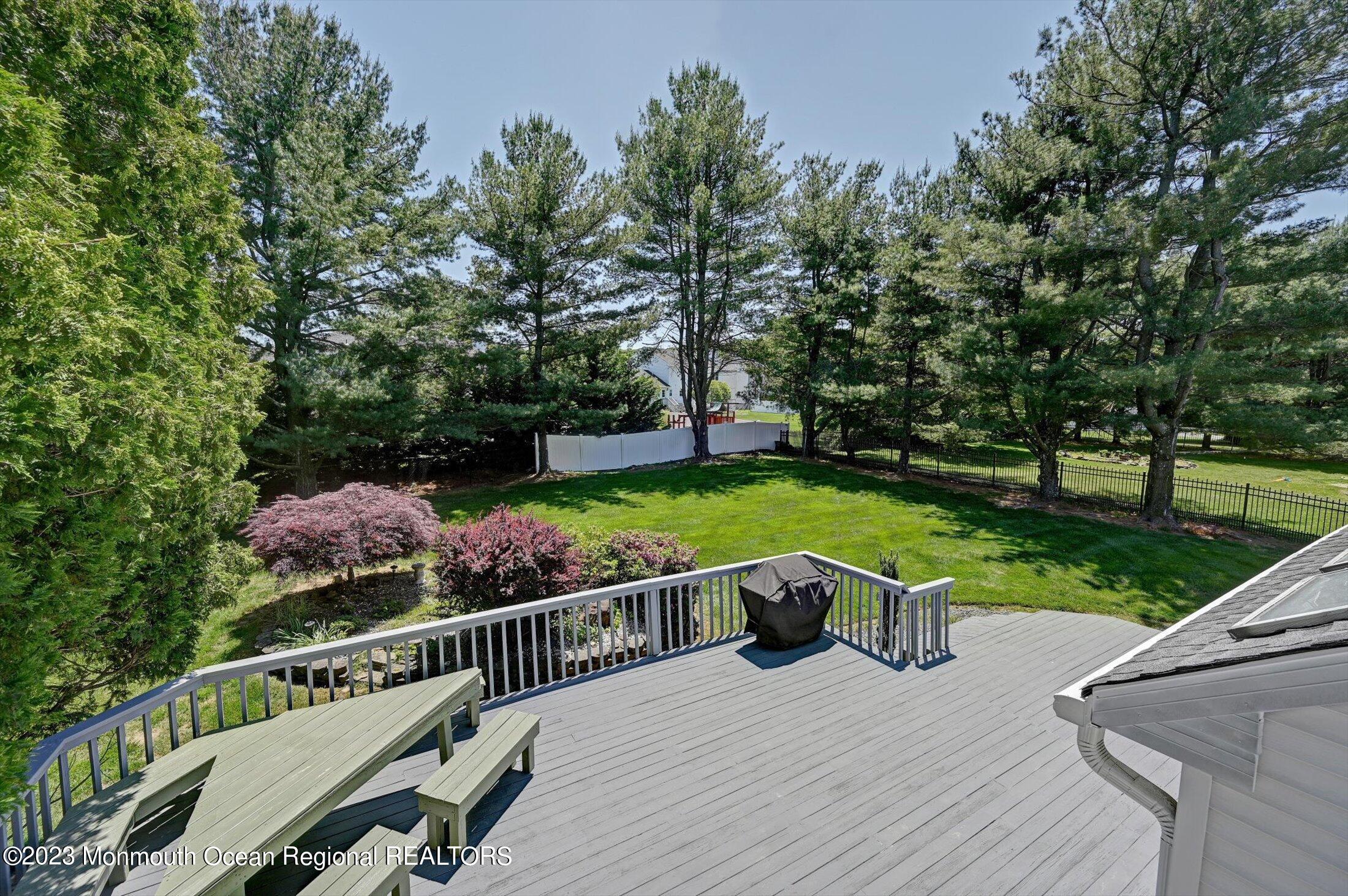 201 Nottingham Road Morganville, NJ 07751 - Photo 41 of 53 Oversized deck