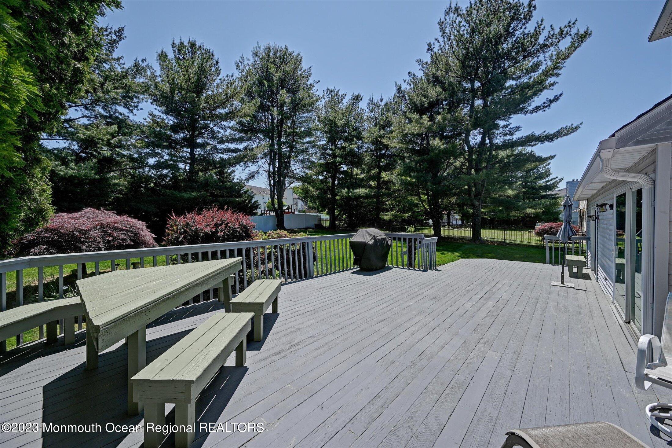 201 Nottingham Road Morganville, NJ 07751 - Photo 44 of 53 Mature landscapings