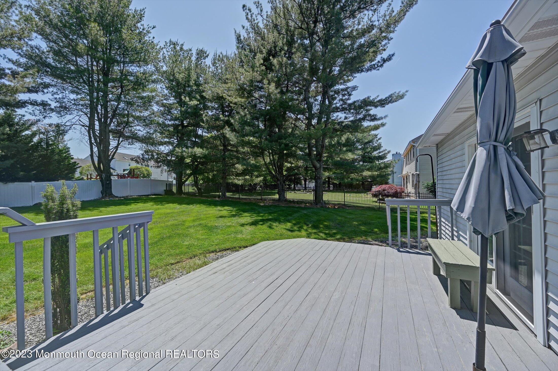 201 Nottingham Road Morganville, NJ 07751 - Photo 46 of 53 Minutes to Matawan train to NYC
