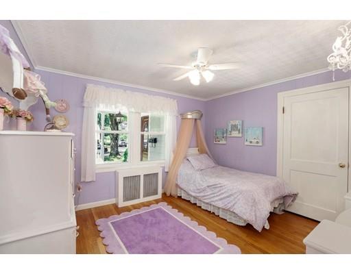 10 Asbury Road Worcester, MA 01602 - Photo 24 of 36
