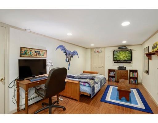10 Asbury Road Worcester, MA 01602 - Photo 29 of 36