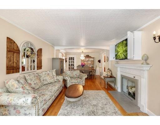 10 Asbury Road Worcester, MA 01602 - Photo 5 of 36