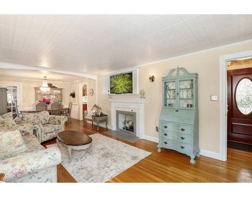 10 Asbury Road Worcester, MA 01602 - Photo 8 of 36