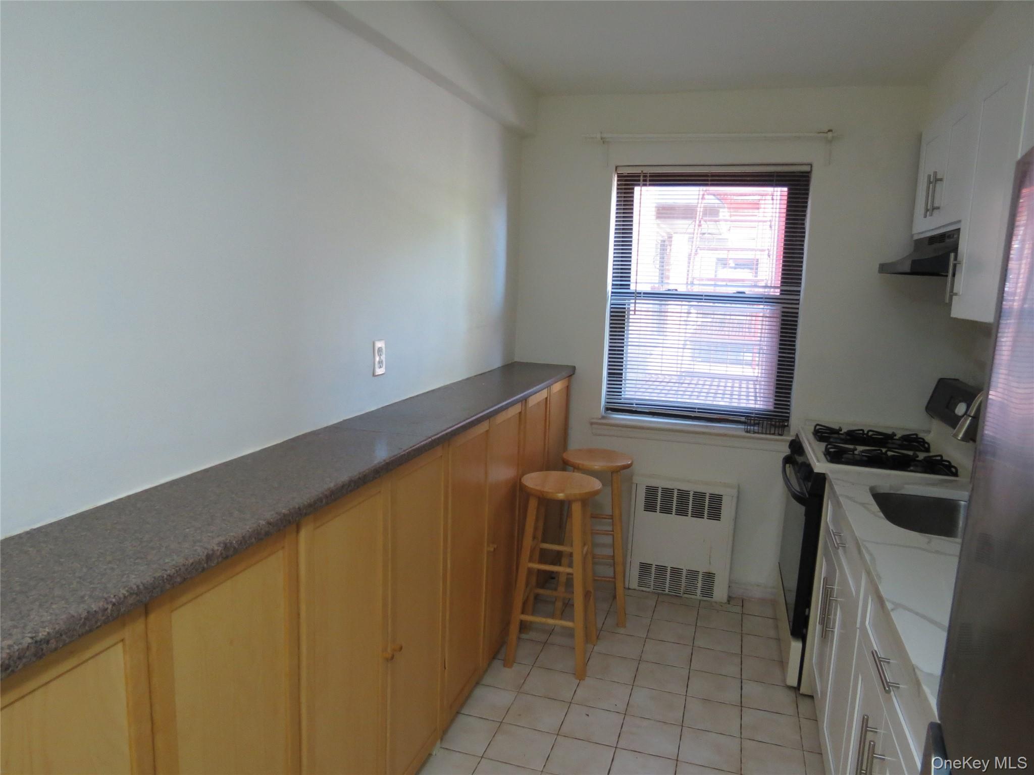 147-14 84th Road, Unit 2A Queens, NY 11435 - Photo 12 of 36