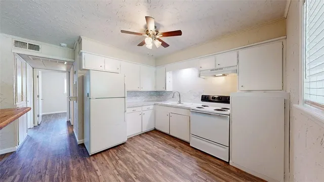 $1,050 | 16567 Farm To Market 2154, Unit 9, College Station, TX 77845