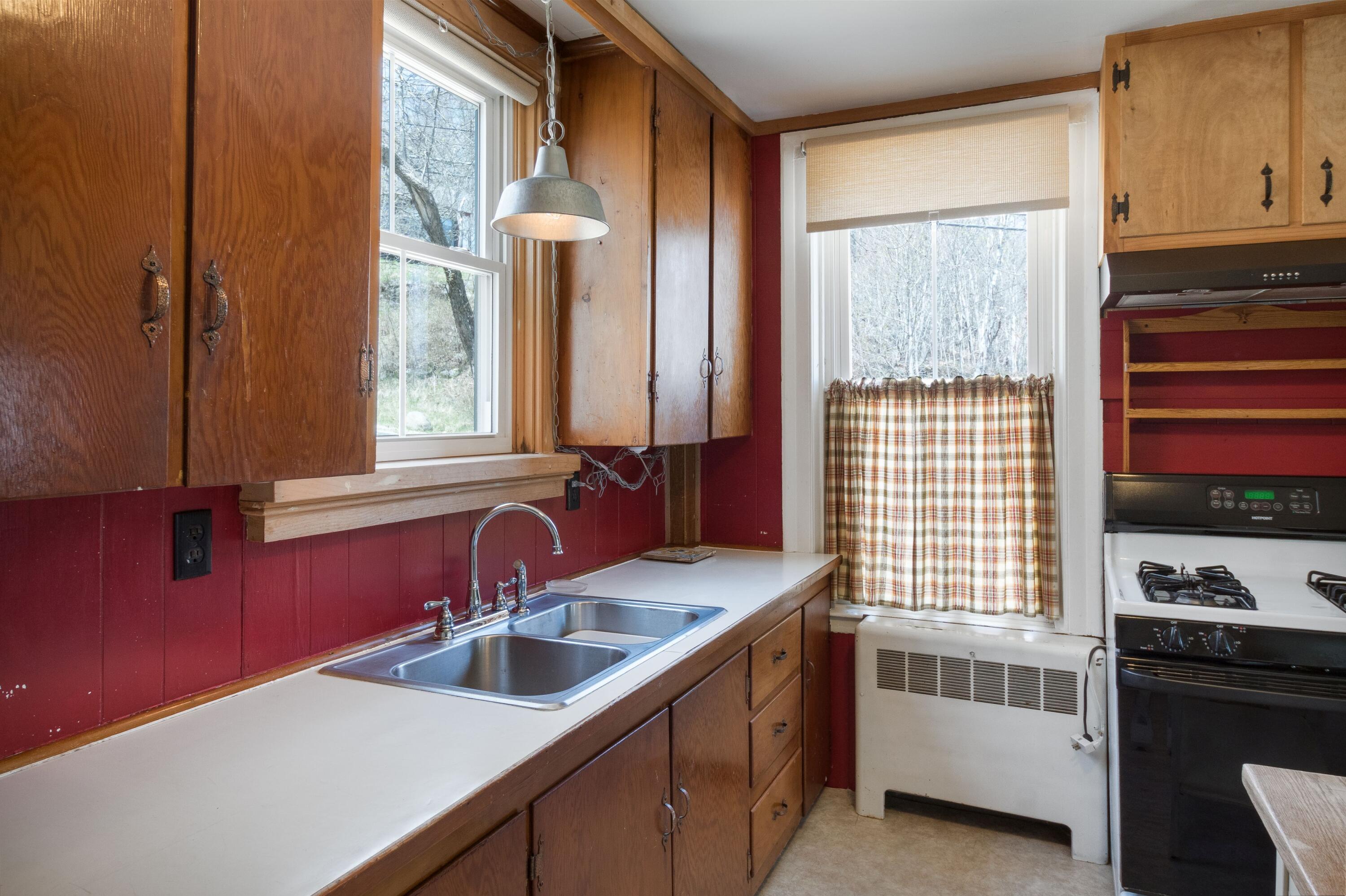 366 Port Road Machiasport, ME 04655 - Photo 7 of 37 366 Port Road Kitchen3