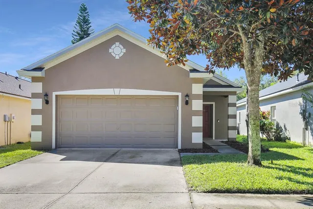 $2,295 | 6165 Skylarkcrest Drive, Lithia, FL 33547