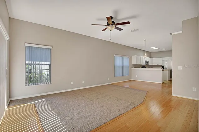 $2,295 | 6165 Skylarkcrest Drive, Lithia, FL 33547