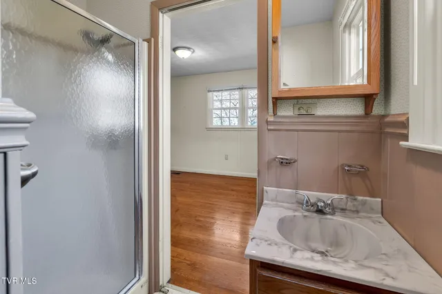 $295,900 | 19168 Mercedes Drive, Abingdon, VA 24210