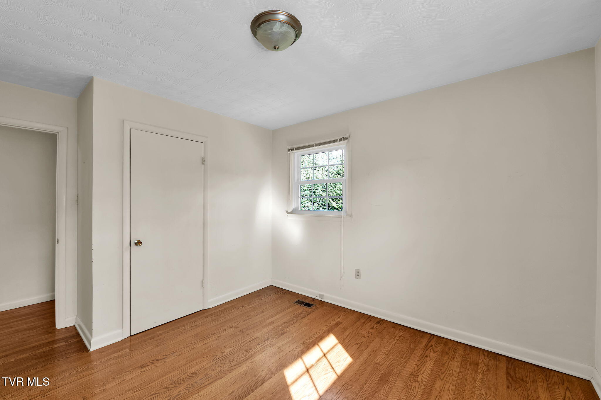 19168 Mercedes Drive Abingdon, VA 24210 - Photo 32 of 41 16-web-or-mls-19168-mercedes-dr