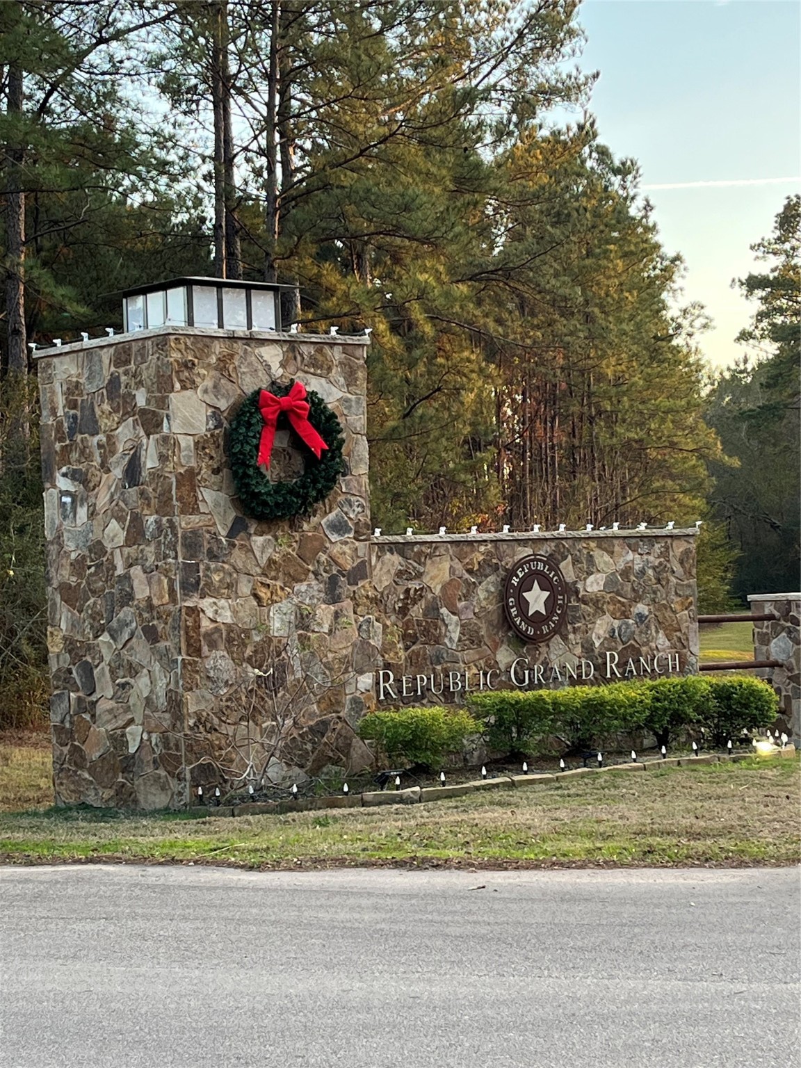 12696 Oak Barrel Road Willis, TX 77378 - Photo 19 of 19 a front view of a house with a yard