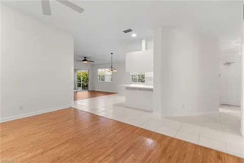$399,000 | 4907 Kingston Way, Naples, FL 34119