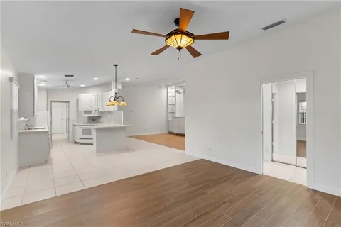 $399,000 | 4907 Kingston Way, Naples, FL 34119