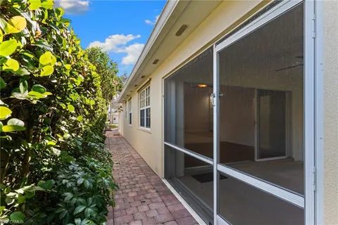 $399,000 | 4907 Kingston Way, Naples, FL 34119