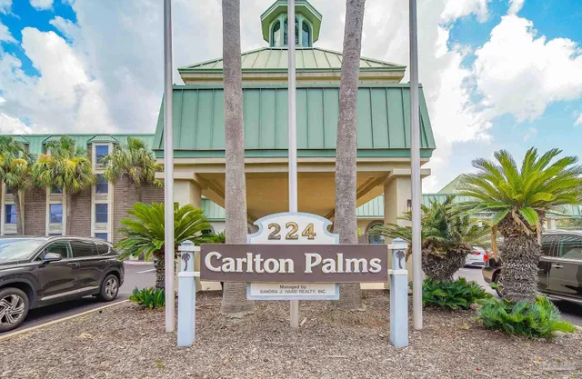 $149,900 | 224 East Garden Street, Unit 348, Pensacola, FL 32502