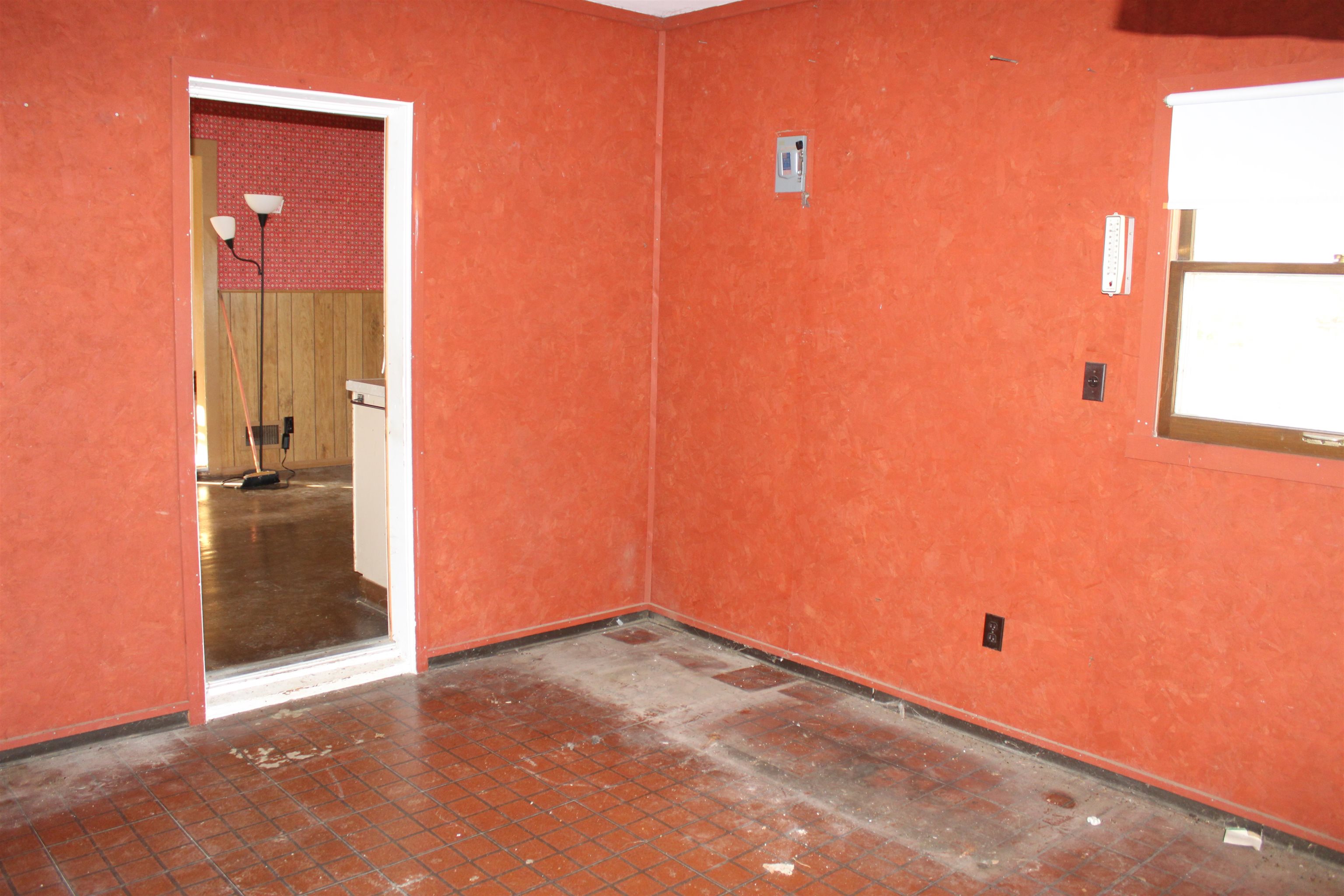 9729 Beaver Valley Road Belvidere, IL 61008 - Photo 43 of 55 an empty room with wooden floor and windows