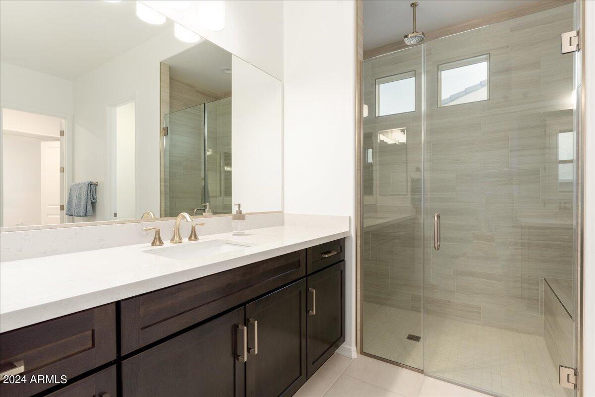 20848 West Rattler Road Buckeye, AZ 85396 - Photo 19 of 44 Primary Bath