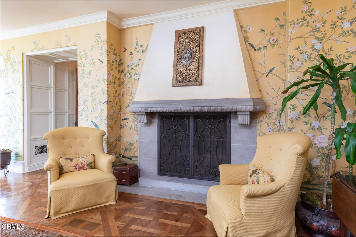100 Los Altos Drive Pasadena, CA 91105 - Photo 16 of 72 a living room with furniture and a potted plant