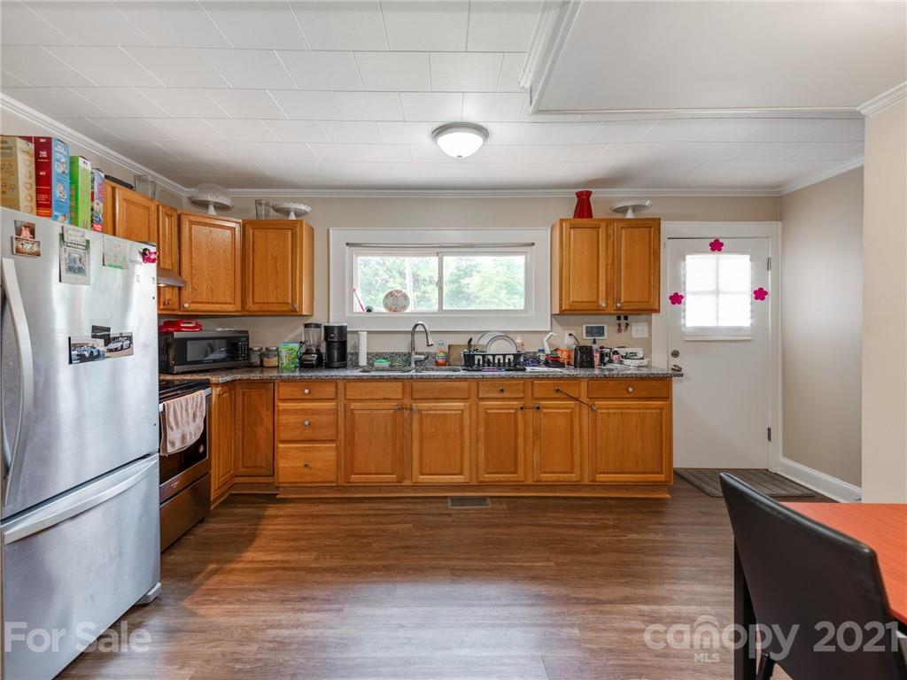 3751 Centergrove Road Concord, NC 28025 - Photo 7 of 20 Gallery Image 7