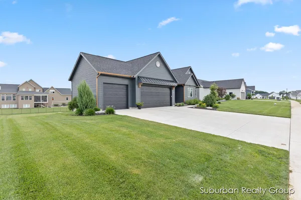 $749,900 | 8056 Tramway Drive Southwest, Byron Center, MI 49315