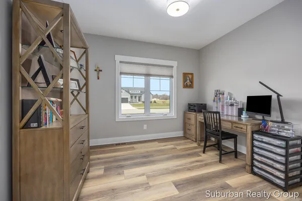 $749,900 | 8056 Tramway Drive Southwest, Byron Center, MI 49315