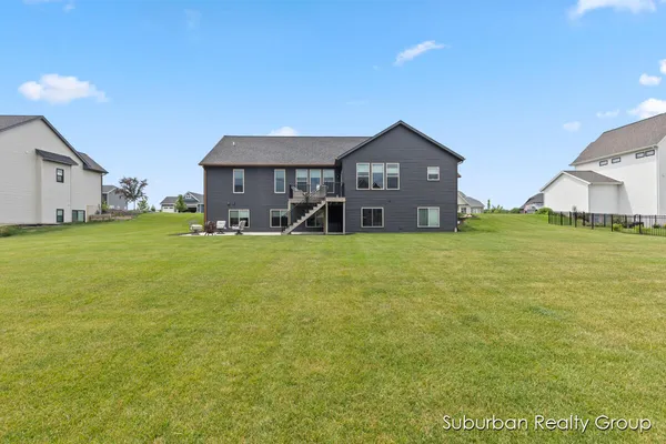 $749,900 | 8056 Tramway Drive Southwest, Byron Center, MI 49315