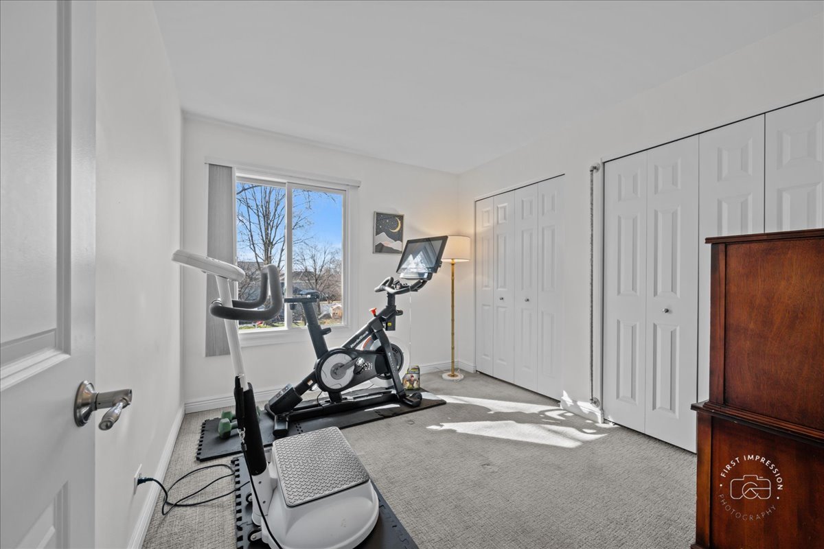 1060 Cliff View Lane Carol Stream, IL 60188 - Photo 14 of 17