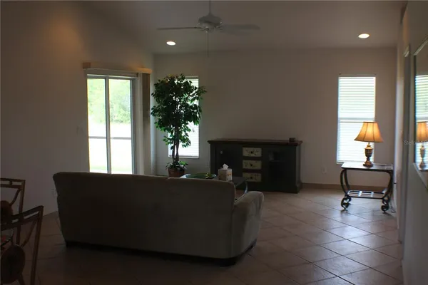 $1,600 | 7 Hyde Court, Unit C, Rotonda West, FL 33947