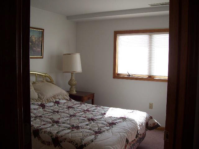 3545 West Sycamore Beach Road Angola, IN 46703 - Photo 4 of 9 Gallery Image 4