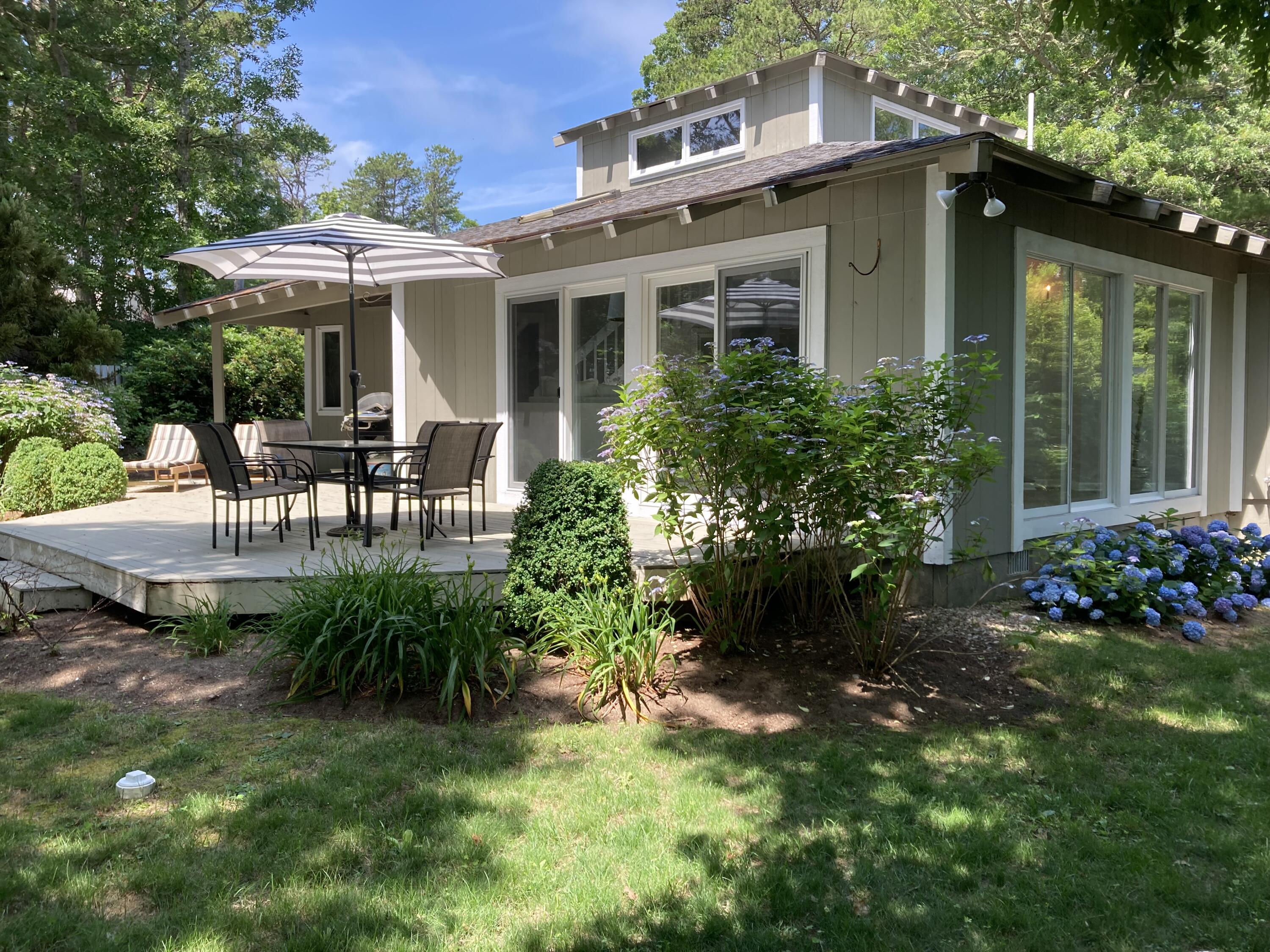 16 Bosun's Lane, Mashpee, MA 02649 Compass