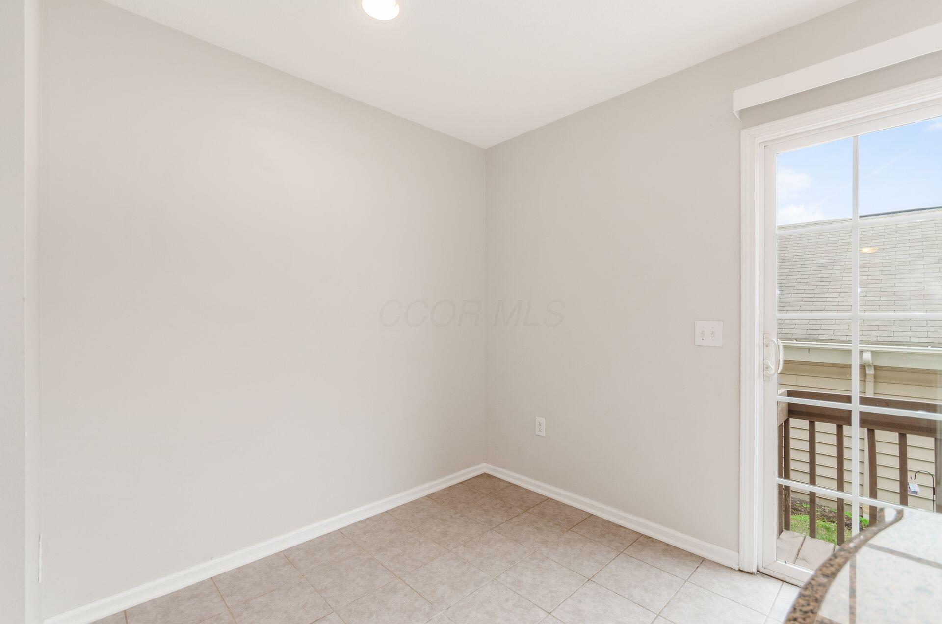 6337 Needletail Road, Unit 24 Columbus, OH 43230 - Photo 13 of 35 013_ Rd Columbus OH 43230 USA