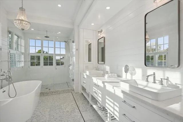 $25,000 | 350 Woodcrest Road, Key Biscayne, FL 33149