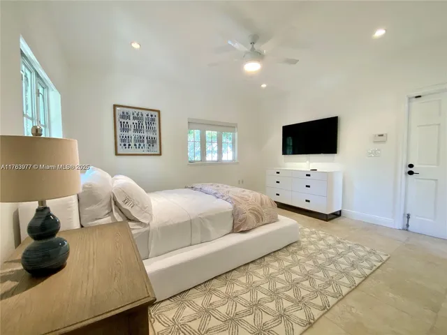 $25,000 | 350 Woodcrest Road, Key Biscayne, FL 33149