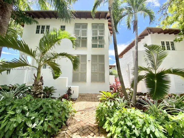 $25,000 | 350 Woodcrest Road, Key Biscayne, FL 33149