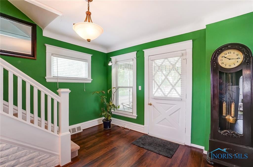 200 Colony Road Rossford, OH 43460 - Photo 8 of 41 Gallery Image 8