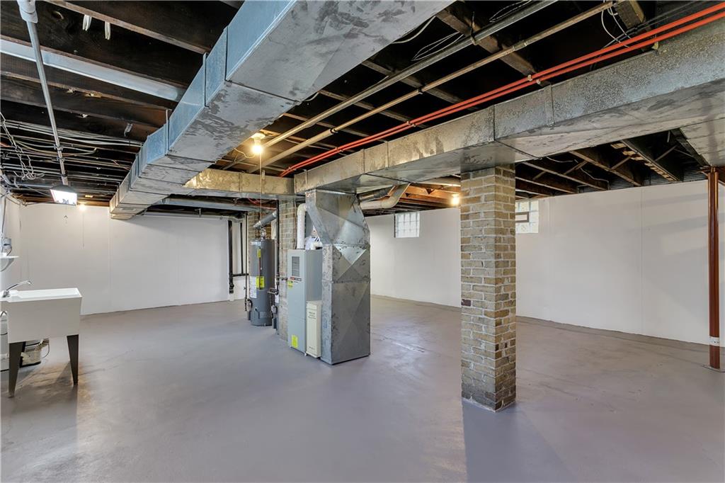 2662 Beaver Road Ambridge, PA 15003 - Photo 22 of 24