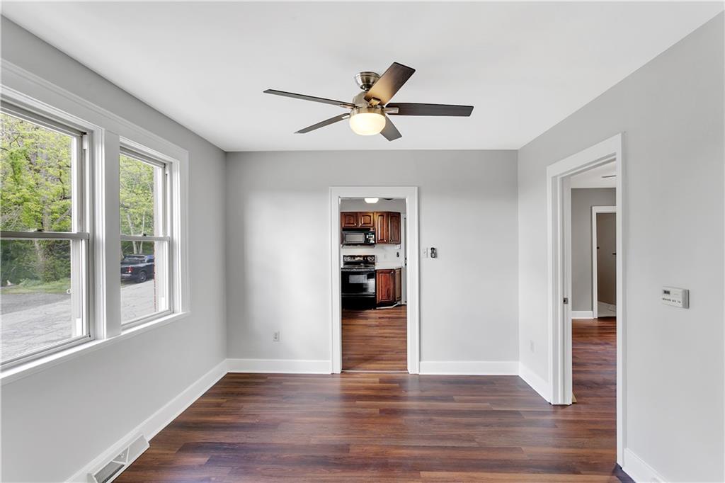 2662 Beaver Road Ambridge, PA 15003 - Photo 7 of 24