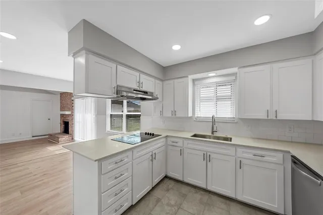 $400,000 | 6250 Shirley Drive, North Richland Hills, TX 76180