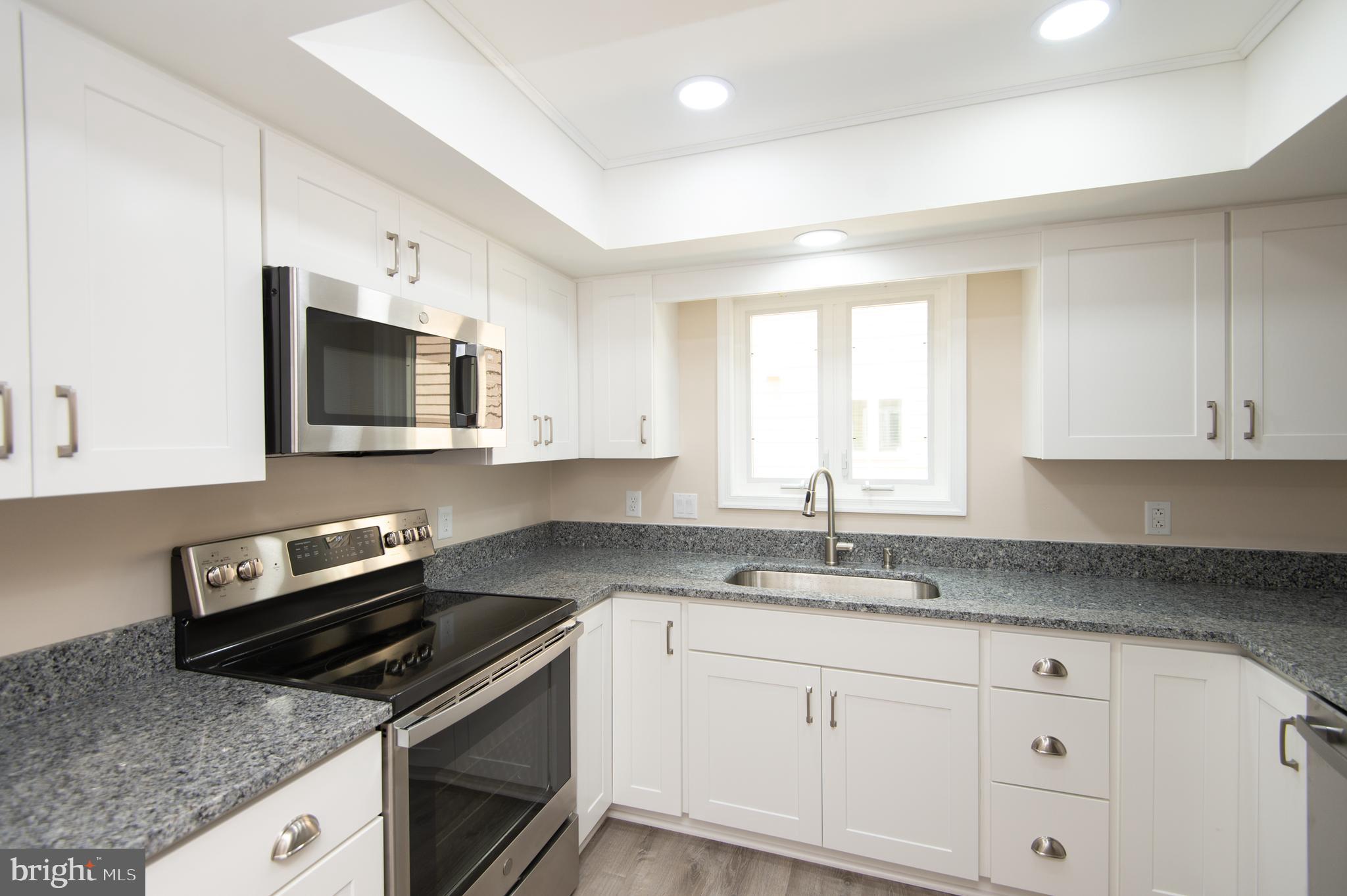 214 Market Square, Unit 7A Cambridge, MD 21613 - Photo 6 of 54 Kitchen