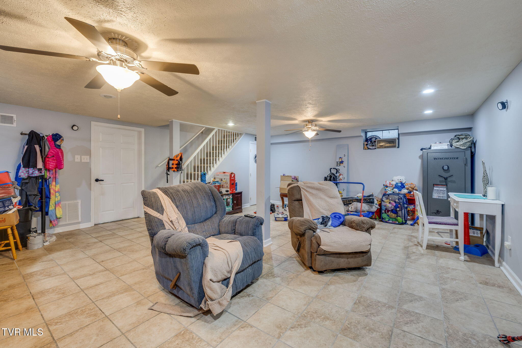 237 Paramount Drive Bristol, TN 37620 - Photo 24 of 38 022