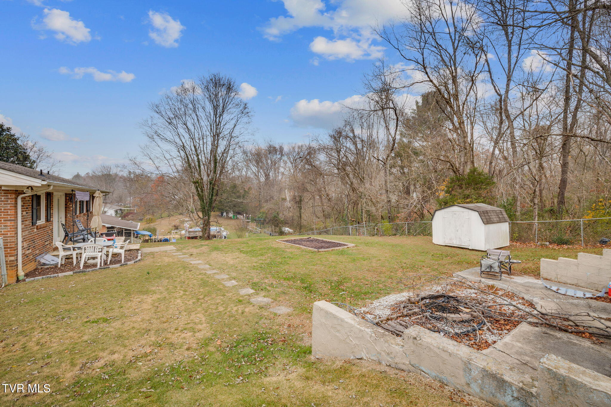 237 Paramount Drive Bristol, TN 37620 - Photo 31 of 38 029