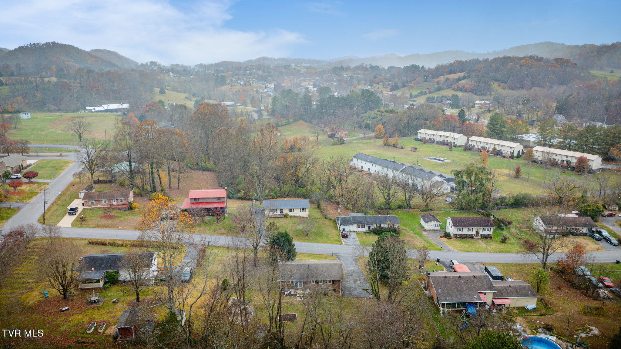 237 Paramount Drive Bristol, TN 37620 - Photo 35 of 38 103