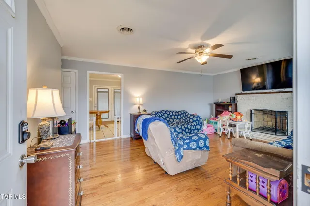 $330,000 | 237 Paramount Drive, Bristol, TN 37620