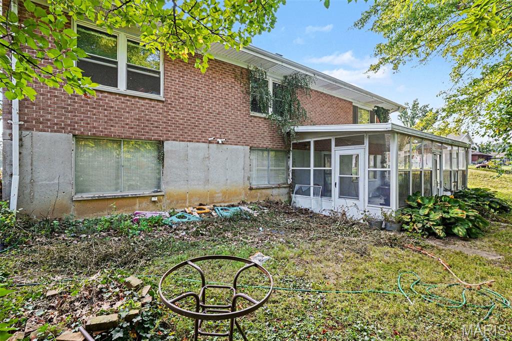 818 South Rapp Avenue Columbia, IL 62236 - Photo 2 of 18 Gallery Image 2