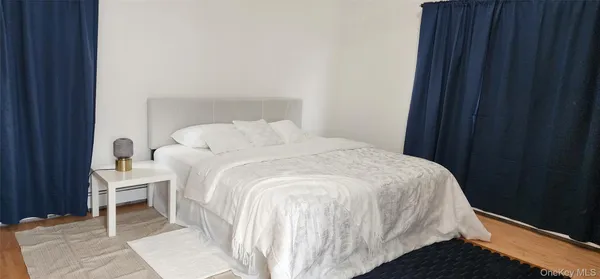 $5,800 | 150 East Walnut Street, Long Beach, NY 11561